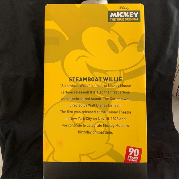 Mickey Mouse Steamboat Willie Dancing Plush - Picture 3 of 7